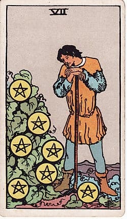 Sept de Pentacles, carte du tarot Rider-Waite-Smith